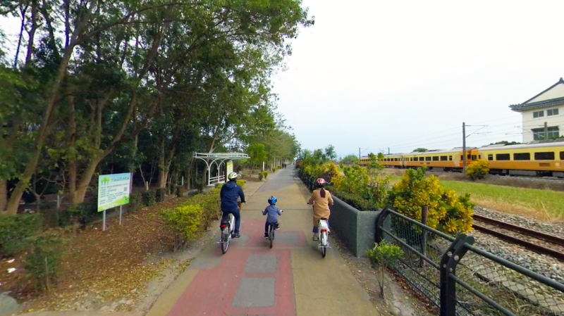 VR Video Shoot Photos: Love Follows Changhua Ershui Bikeway