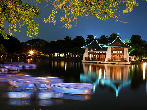  The Beauty of Taichung City Park