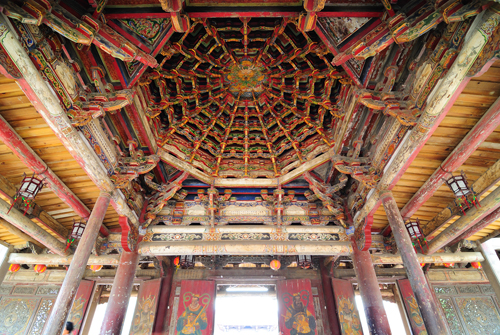  The Caisson of Lukang's Longshan Temple
