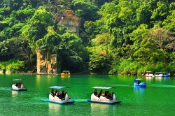  Happy Tour Around Bitan