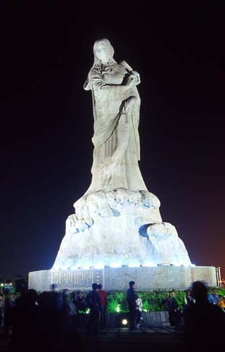  Statue of Goddess Maiden Lin