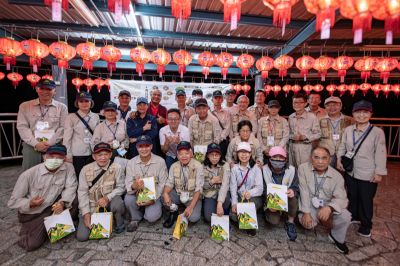  Liyu Lake Firefly Season – Firefly Watching Fun Tour. Our professional firefly season volunteer guides. 