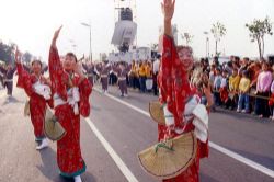  2005 Taiwan Lantern Festival- Japanese YOSAKOI SORAN Street Dance