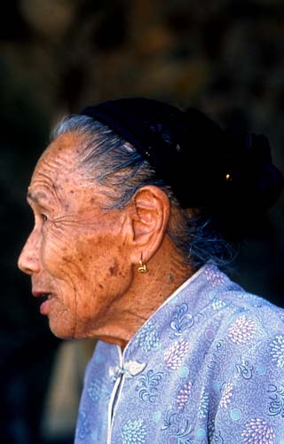  Mazu-Old woman