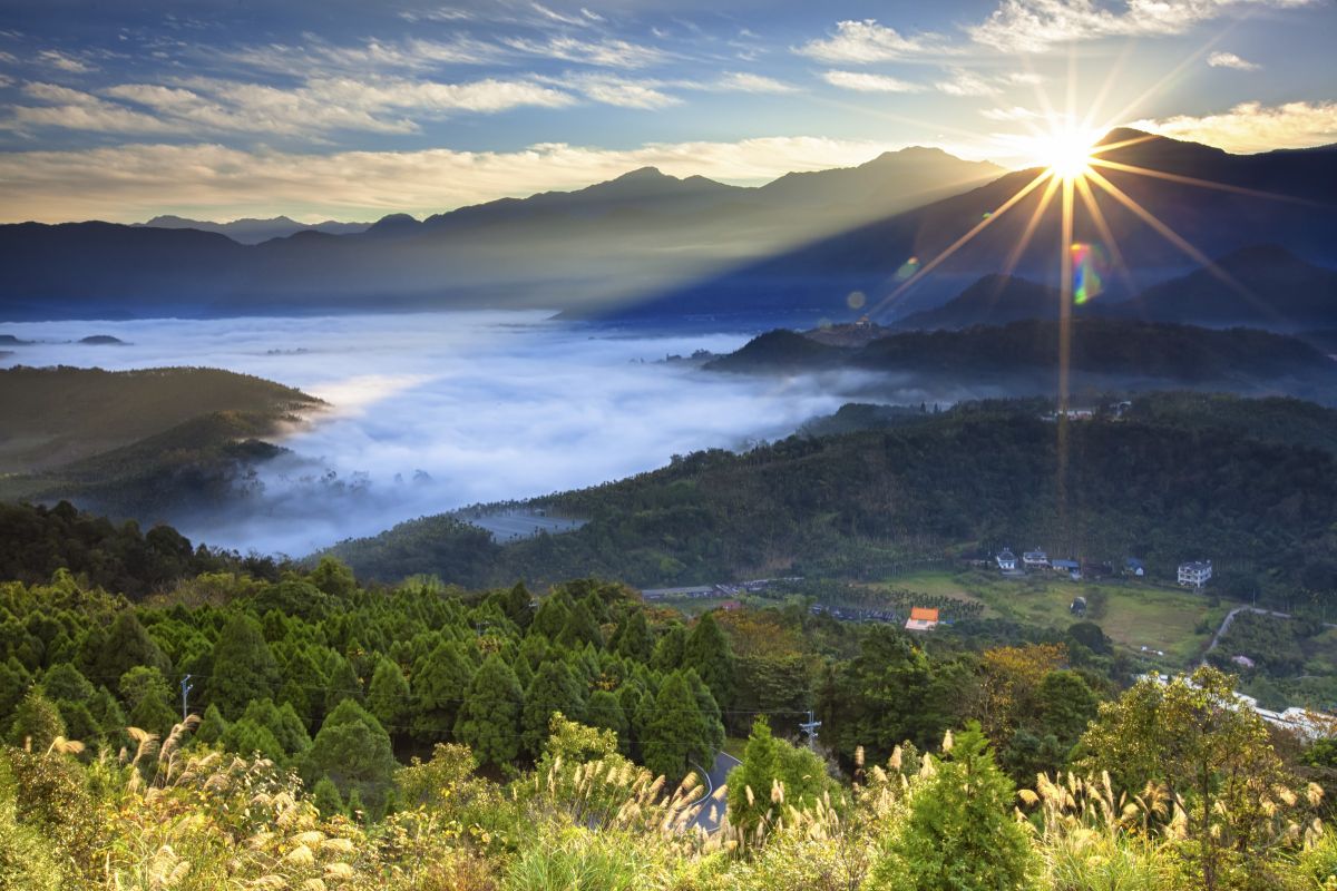  【Beauties of Taiwan-02】Where is this in Taiwan? 》Jinlong Mountain