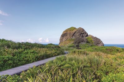 Travel In Taiwan 臺灣觀光月刊英文版—2024.Nov-Dec 台東_三仙台_陳正國攝