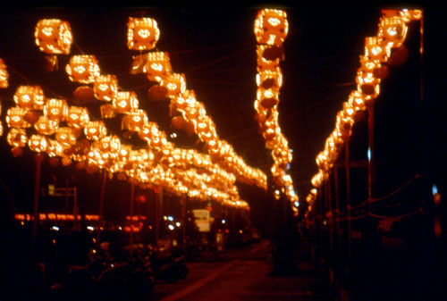 圖片1: 2000台北燈會許願燈區 (共1張)