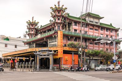  乾溪自行車道旁邊廟宇