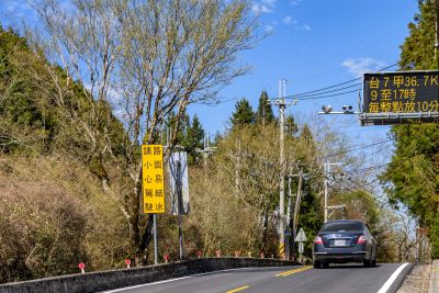  思源埡口道路 (2)