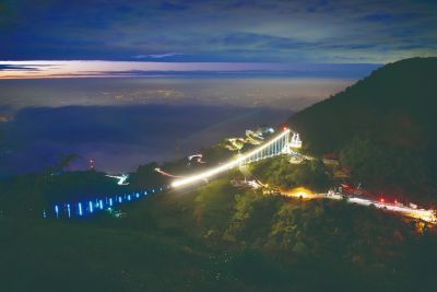 太平雲梯夜景