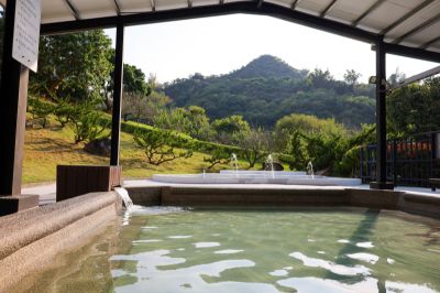  龜丹六二溫泉山房