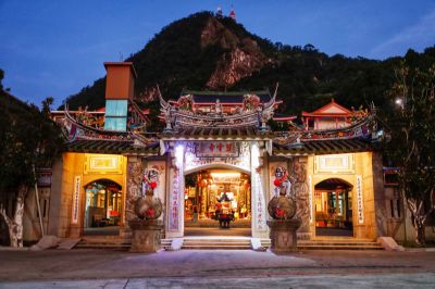  火山碧雲寺傍晚