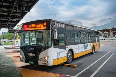  「鯉魚潭賞螢季–趣看火金姑」活動專車接駁