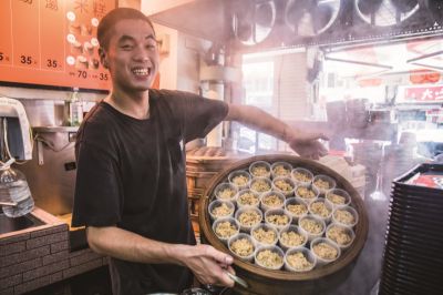 台灣觀光韓文雙月刊─2025.9月號 大橋頭老牌筒仔米糕-老闆介紹