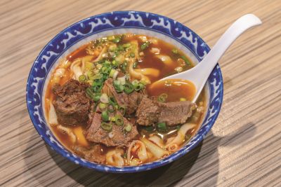 台灣觀光韓文雙月刊─2025.11月號 牛肉麵．雞湯-大三元