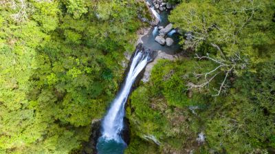  羅山瀑布