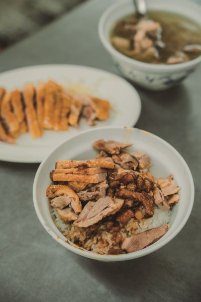 台灣觀光韓文雙月刊─2026.01月號_高雄 招牌料理鴨肉飯-鴨肉珍