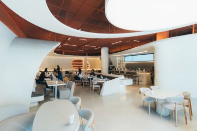 台灣觀光日文雙月刊─2026.03月號_大巨蛋餐廳 litlit的店景
