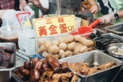 台灣觀光日文雙月刊─2026.03月號_大溪 黃金蛋＿老阿伯現滷豆干