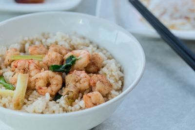 台灣觀光日文雙月刊─2026.05月號_台南米食 矮仔成蝦仁飯
