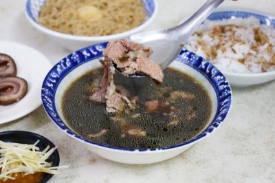  蓮霧腳羊肉