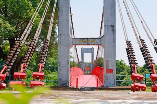  珊瑚橋