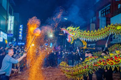 「苗栗𪹚龍」系列活動 禾豐龍藝祥龍戲珠