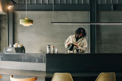 台灣觀光日文雙月刊─2025.1月號_哈瑪星復航_KOOU COFFEE 04
