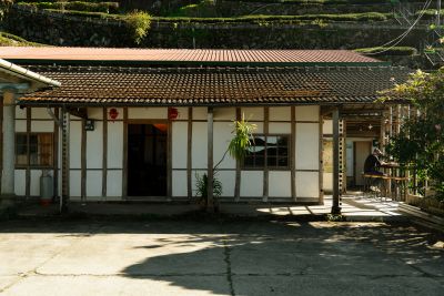 台灣觀光日文雙月刊─2025.3月號_封面故事:台灣茶_Part2茶山之旅_阿里山 小山霂茗