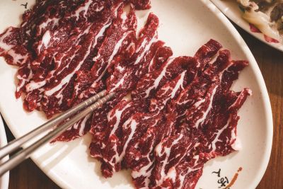 台灣觀光韓文雙月刊─2025.1月號_必比登美食_高雄 牛老大涮牛肉"生牛肉"