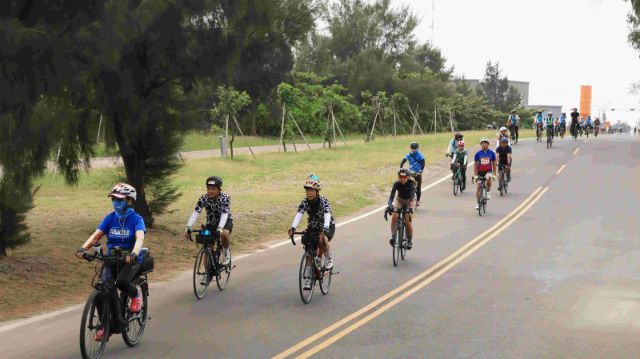  喔熊Biking Go自行車活動-騎行畫面